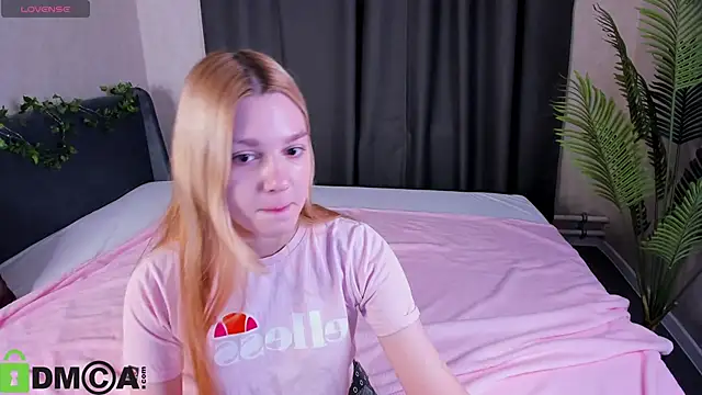 Sylvia Ortiz online show from 11.02.25