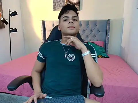 stewart mateo  online show from 10.17.25