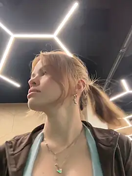 SMELLSEX online show from 01.13.26