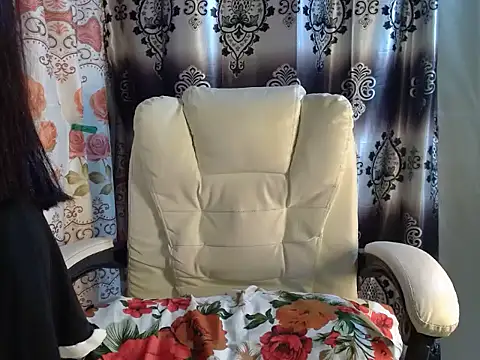 Sexy Mama Teresa online show from 04.20.26