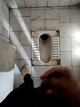 boy sexixh online show from 10.29.25