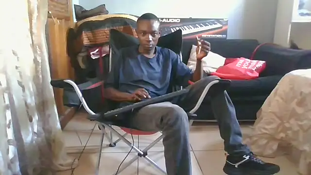 Snapshot of Nykho17 chatting on 02.12.26 Nykho17 online show from 02.12.26