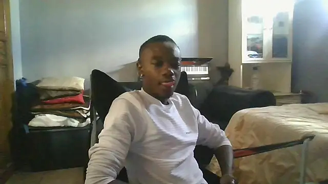 Snapshot of Nykho17 chatting on 02.19.26 Nykho17 online show from 02.19.26