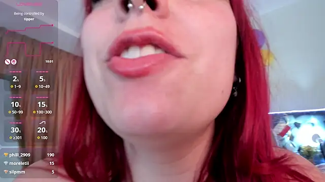 Snapshot of Blair_red_ chatting on 07.06.26 Blair red online show from 07.06.26
