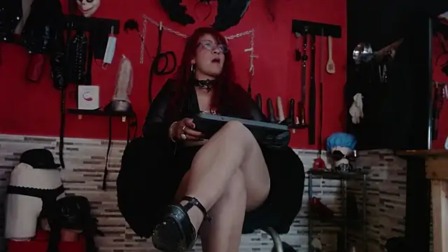 Snapshot of Miss_Mirandaa chatting on 01.08.26 Miss Mirandaa online show from 01.08.26