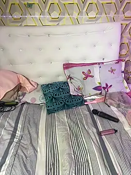 Snapshot of Ashly_cutee chatting on 05.21.26 Ashly cutee online show from 05.21.26
