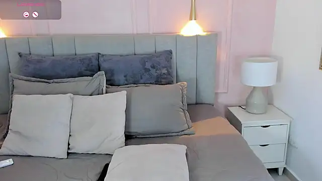 victoria bourne online show from 07.29.26