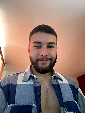 Snapshot of Diicaprio69 chatting on 10.14.25 Diicaprio69 online show from 10.14.25