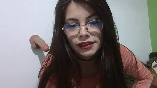 Kylie Rivers online show from 12.19.25