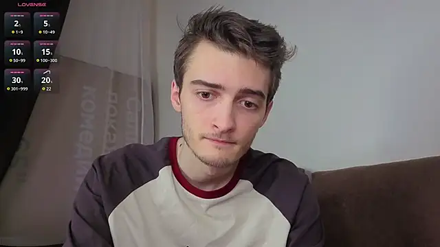 Snapshot of spider____man chatting on 02.28.26 spider man online show from 02.28.26