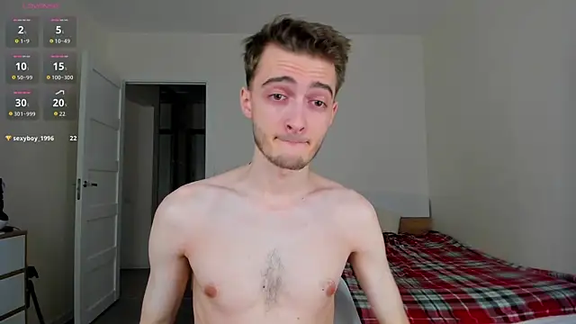 Snapshot of spider____man chatting on 03.16.26 spider man online show from 03.16.26