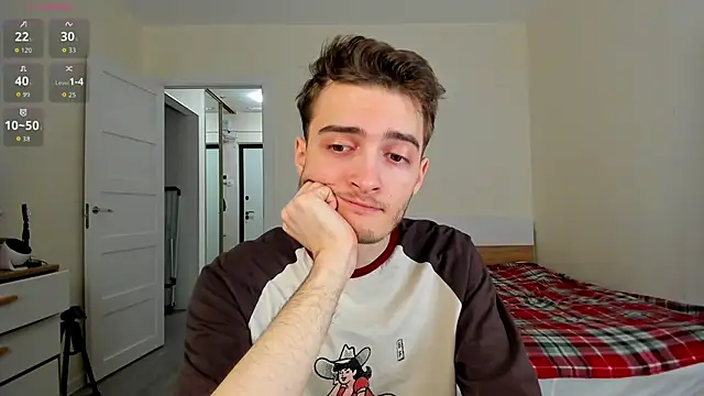 Snapshot of spider____man chatting on 03.25.26 spider man online show from 03.25.26