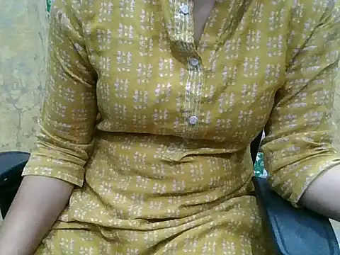 Roshani hoty online show from 03.19.26