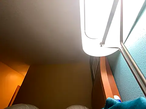 Snapshot of princesslivv chatting on 12.01.25 princesslivv online show from 12.01.25