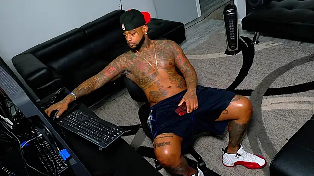 SLANGONDEMHOES online show from 02.03.26