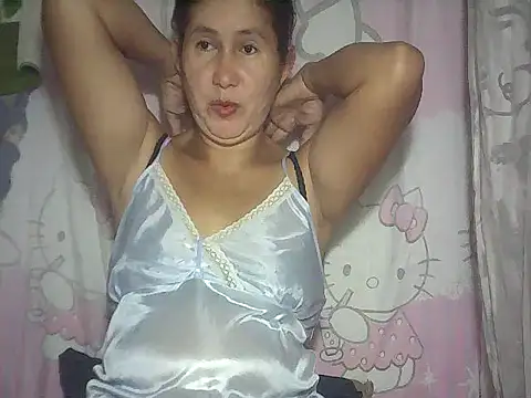 Snapshot of sweet_candiceee chatting on 10.15.25 sweet candiceee online show from 10.15.25