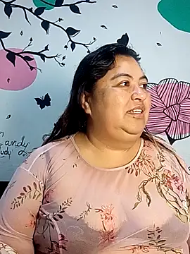 curvy diva  online show from 10.13.25