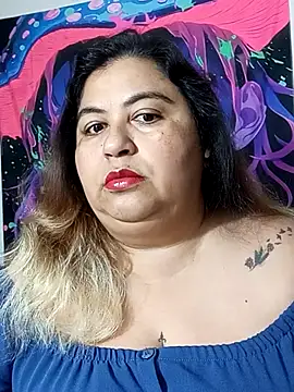 curvy diva  online show from 11.03.25