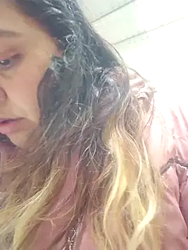 curvy diva  online show from 11.20.25