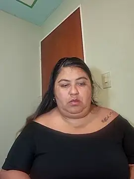 curvy diva  online show from 05.03.26