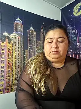 curvy diva  online show from 05.08.26