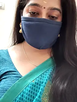 Snapshot of saritha29 chatting on 05.10.26 saritha29 online show from 05.10.26