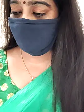 Snapshot of saritha29 chatting on 05.15.26 saritha29 online show from 05.15.26