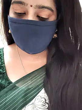 Snapshot of saritha29 chatting on 05.19.26 saritha29 online show from 05.19.26