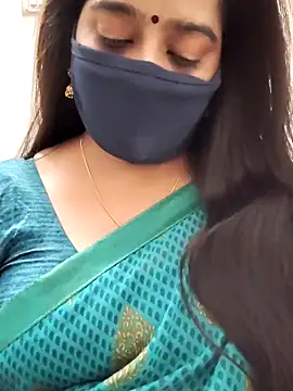 Snapshot of saritha29 chatting on 05.24.26 saritha29 online show from 05.24.26