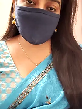 Snapshot of saritha29 chatting on 06.04.26 saritha29 online show from 06.04.26