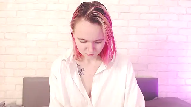 Ericha Stone online show from 12.16.25