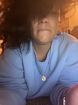 StylishEchium online show from 03.11.26