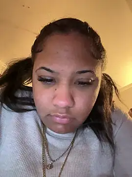 StylishEchium online show from 04.19.26