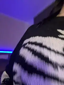 Snapshot of YourLittleDevil chatting on 03.10.26 YourLittleDevil online show from 03.10.26