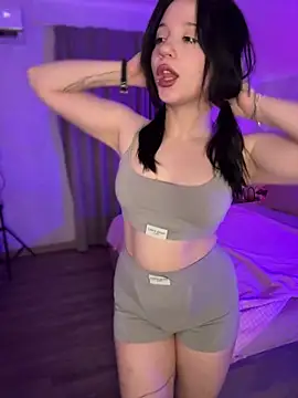 Snapshot of YourLittleDevil chatting on 03.12.26 YourLittleDevil online show from 03.12.26