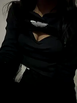 Snapshot of joyajaan911 chatting on 11.15.25 joyajaan911 online show from 11.15.25