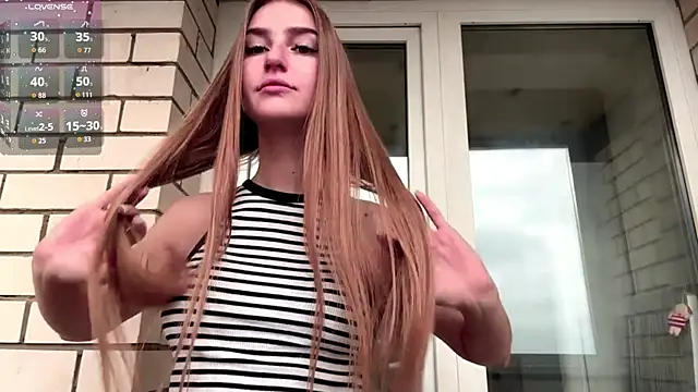 SweetJinny88 online show from 11.06.25