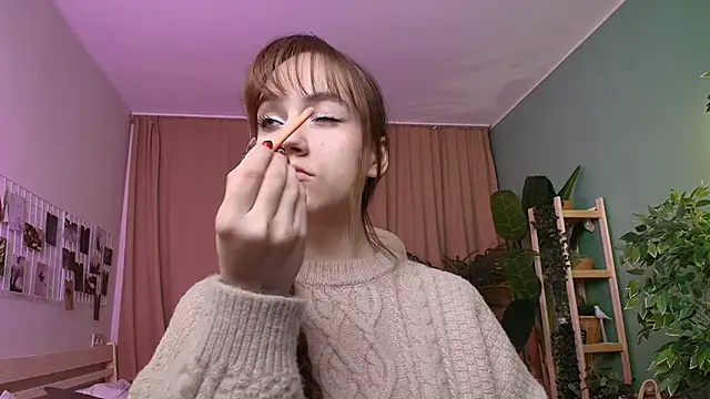 Snapshot of Jamie_Chung chatting on 11.29.25 Jamie Chung online show from 11.29.25