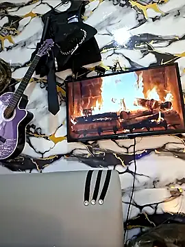 Alisson Morgann online show from 04.19.26