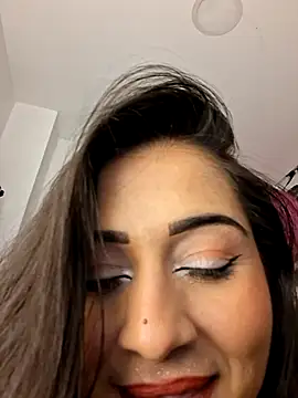 Snapshot of Alisson_Morgann chatting on 07.17.26 Alisson Morgann online show from 07.17.26