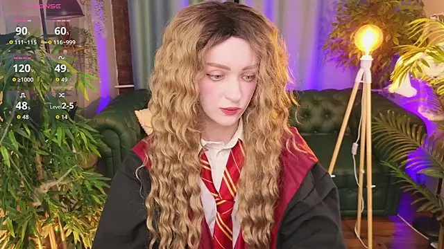 Snapshot of _pink_wassabi_ chatting on 10.31.25 pink wassabi online show from 10.31.25