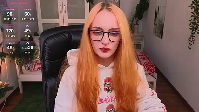 Snapshot of _pink_wassabi_ chatting on 12.17.25 pink wassabi online show from 12.17.25