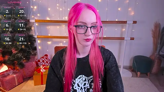 Snapshot of _pink_wassabi_ chatting on 01.14.26 pink wassabi online show from 01.14.26