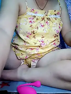 Snapshot of merylove-00 chatting on 03.01.26 merylove-00 online show from 03.01.26