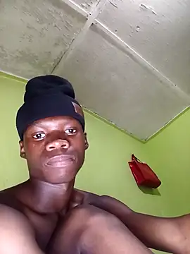 Snapshot of phumlanisanka chatting on 10.24.25 phumlanisanka online show from 10.24.25