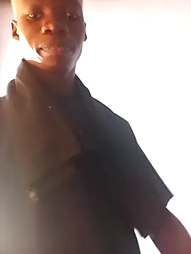 Snapshot of phumlanisanka chatting on 12.22.25 phumlanisanka online show from 12.22.25