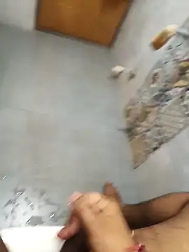 Snapshot of vinay_smalldick chatting on 01.08.26 vinay smalldick online show from 01.08.26