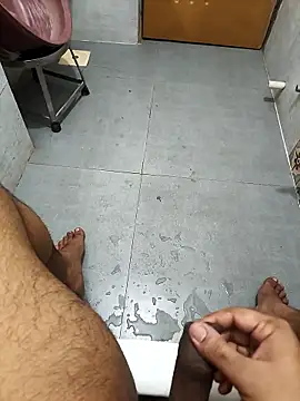 Snapshot of vinay_smalldick chatting on 01.09.26 vinay smalldick online show from 01.09.26