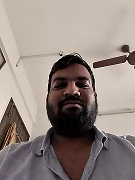 Snapshot of vinay_smalldick chatting on 01.10.26 vinay smalldick online show from 01.10.26