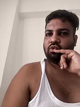 Snapshot of vinay_smalldick chatting on 05.11.26 vinay smalldick online show from 05.11.26